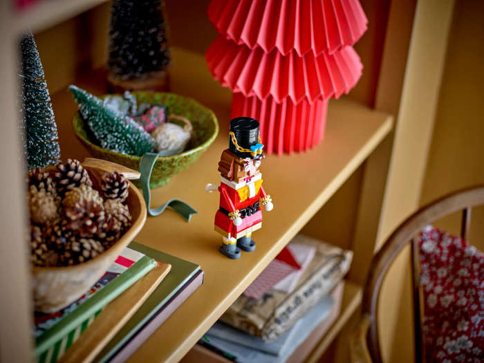 LEGO® Iconic Nutcracker (40640)