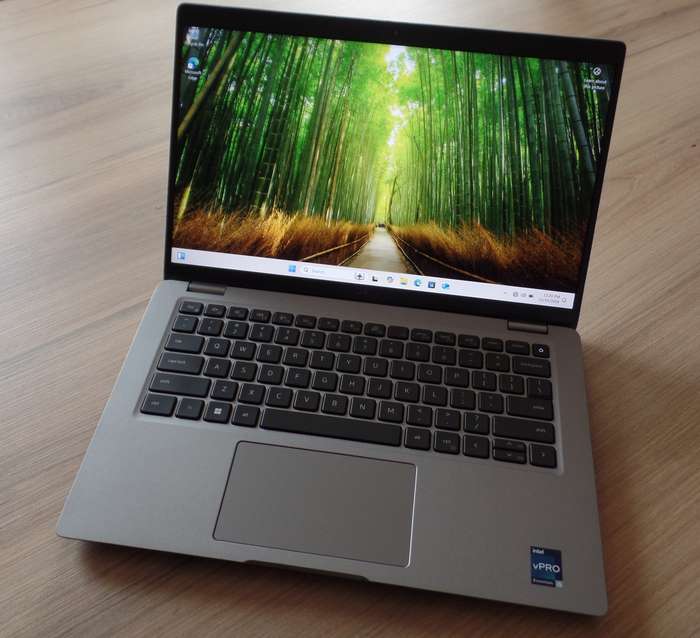 Dell Latitude 5430 | 12th Gen Core i5, 16GB RAM, 256GB SSD, FHD | Bargain Buy