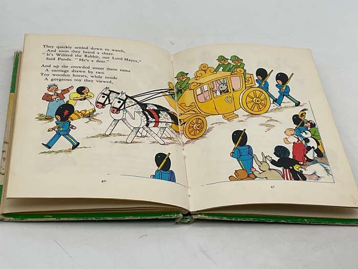 Toby Twirl Tales Told by Sheila Hodgetts | Pictured by E Jeffrey