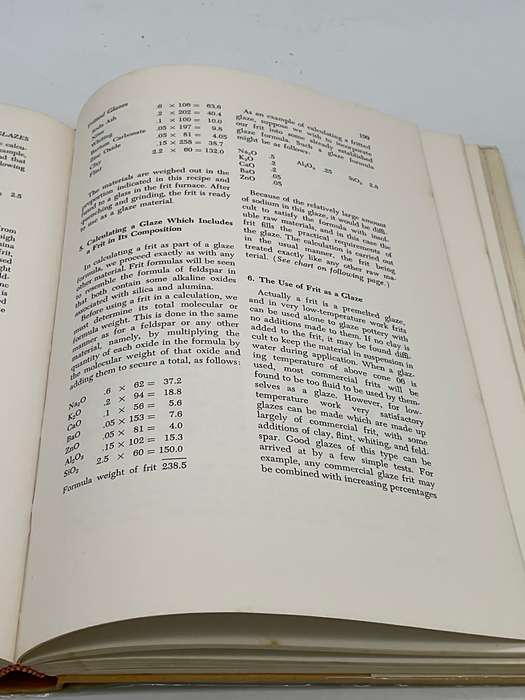 Clay and Glazes for the Potter Revised Edition - Daniel Rhodes