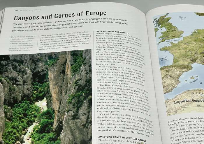 Geologica: The Origins of the Earth, Landscapes, Landforms, Plants and Animals Robert R. Coenraads