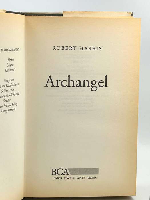 Archangel - Robert Harris