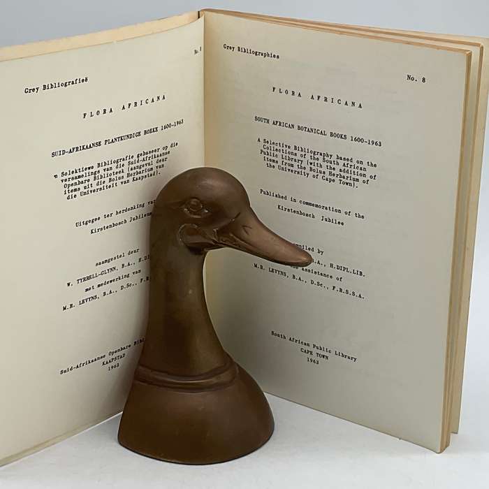 Flora Africana by W Tyrrell-Glynn, B A H  DIPL LIB