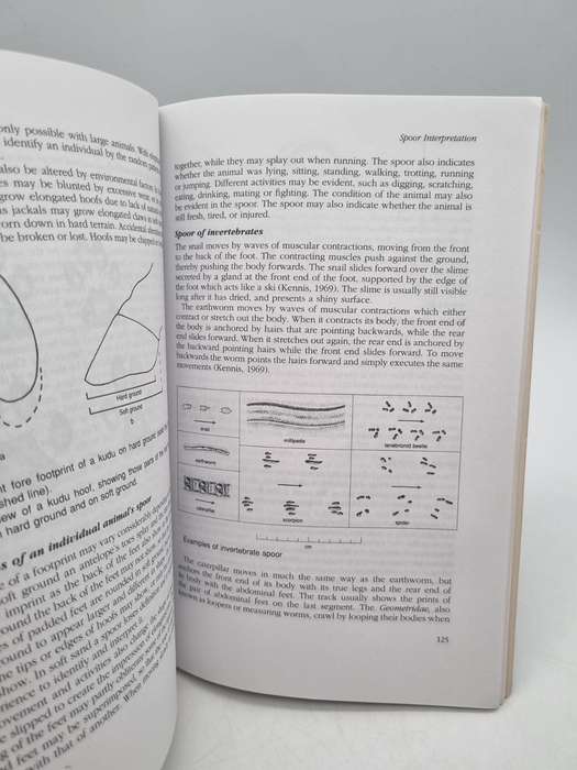 The Art of Tracking - The Origin of Science by Louis Liebenberg
