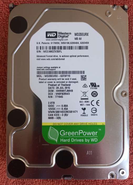 2tb (2000gig) 3.5" sata hard drive - 100% heath & Performance -no bad sectors