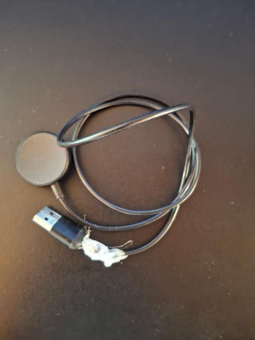 Samsung Galaxy Active Smart Watch + Box + charger