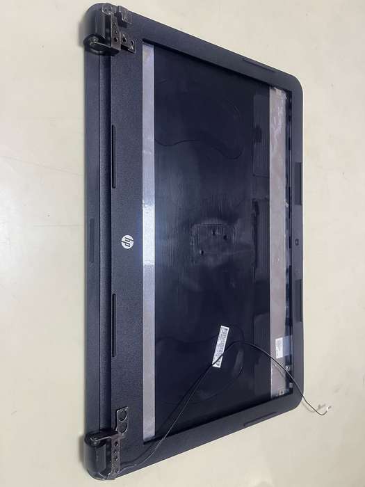 HP 14 SCREEN Back Cover Bezel Hinges Webcam 813495-001, Front Bezel, hinges and webcam included
