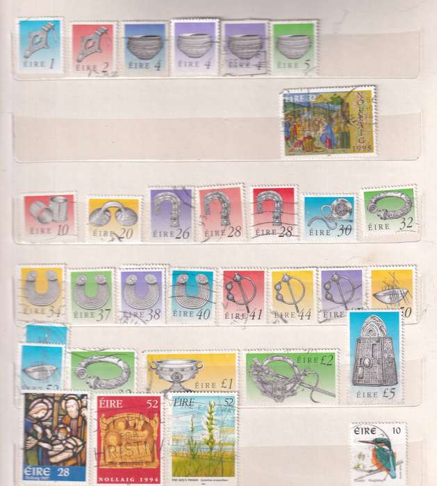 Ireland in small album , used            (  15 X  SCANS)