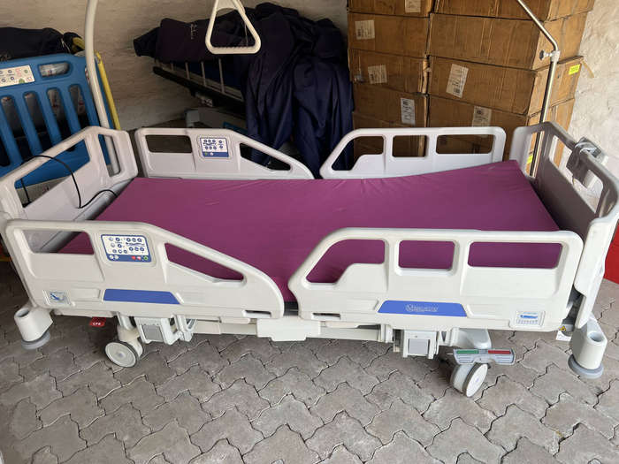 Malvestio Delta4 Electric ICU Hospital Bed