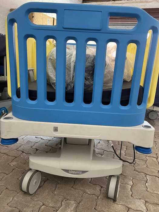 Malvestio Pediatric Electric Hospital Bed - Made in Italy