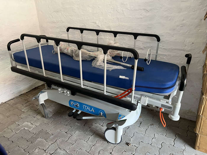 Malvestio ITALA Hydraulic Stretcher Made in Italy