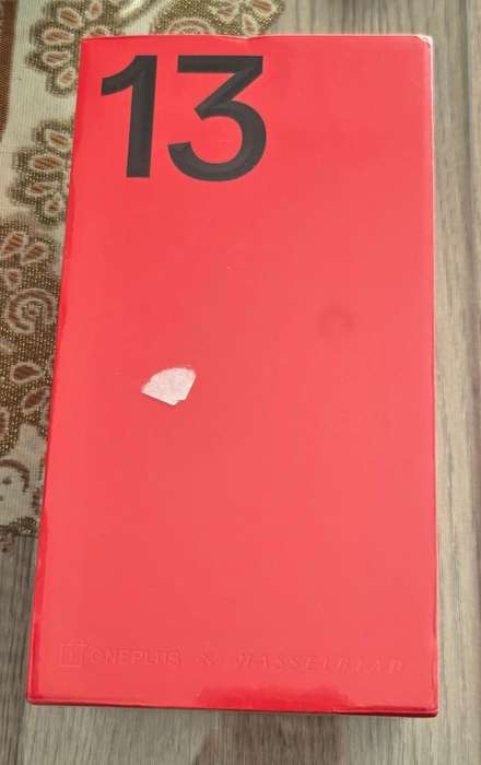 Oneplus 13 CN 12gb ram 256 gb storage