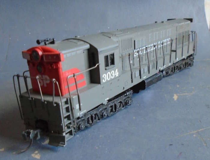 ATHEARN HO SCALE - SP DIESEL LOCO