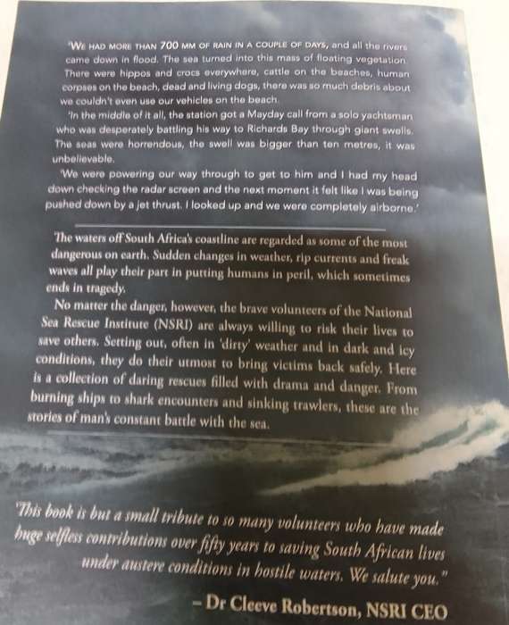 Into a Raging Sea: Great South African Rescues  (Tony Weaver)