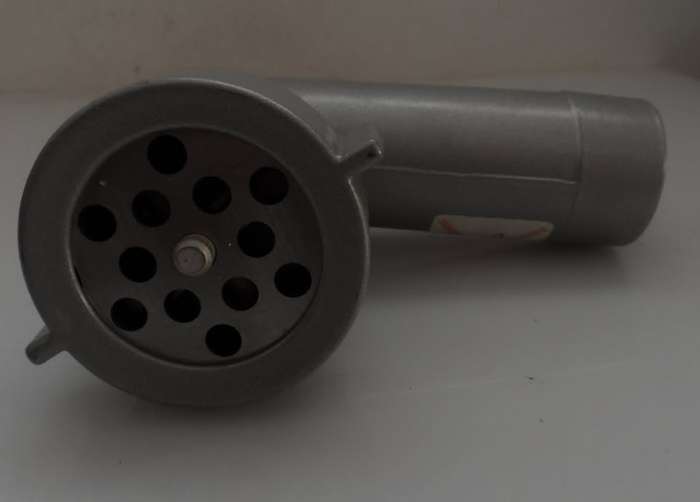 KENWOOD REPLACEMENT MEAT GRINDER, , WITH GRINDER PLATE , & GRINDER BLADE