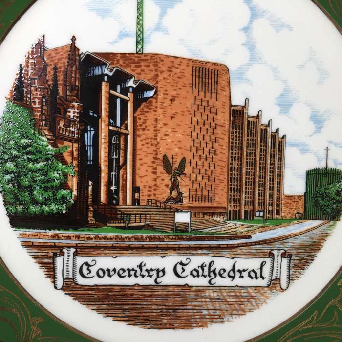 RELI WASHBOURN LONDON , FINE CHINA  CABINET / DISPLAY PLATE ' COVENTRY CATHEDRAL '