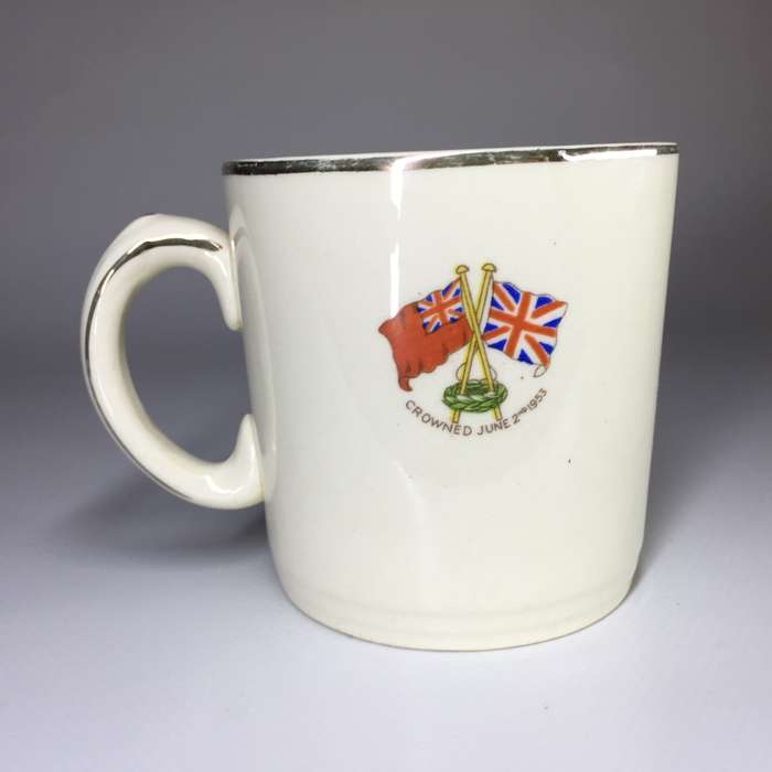 ALFRED MEAKIN ENG. Mug Commemorating the Coronation of H M Queen Elizabeth II , June 2nd. 1953