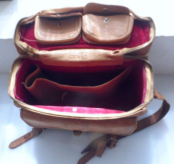 CAMERA SLING STRAP BAG, VINTAGE LEATHER