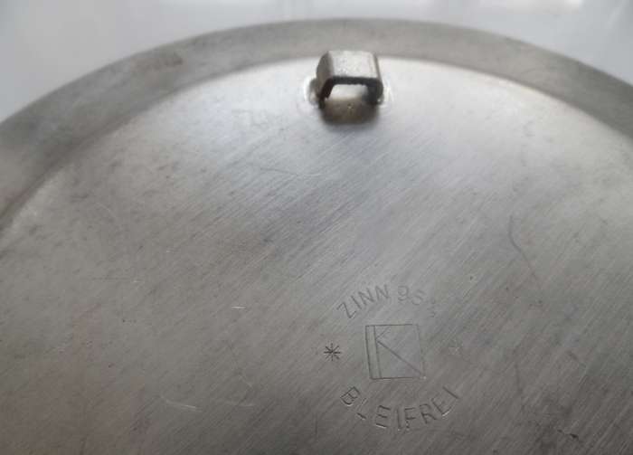 VINTAGE RARE COLLECTIBLE SKS  Zinn 95% GERMAN PEWTER DECORATIVE WALL DISPLAY PLATE  'INGELSTADT '