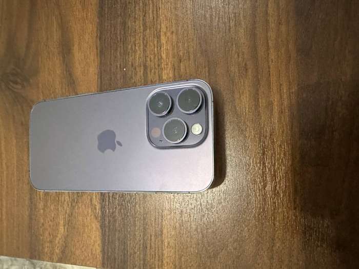 Apple iPhone 14 Pro 128GB | *Mint Condition* Midnight Purple