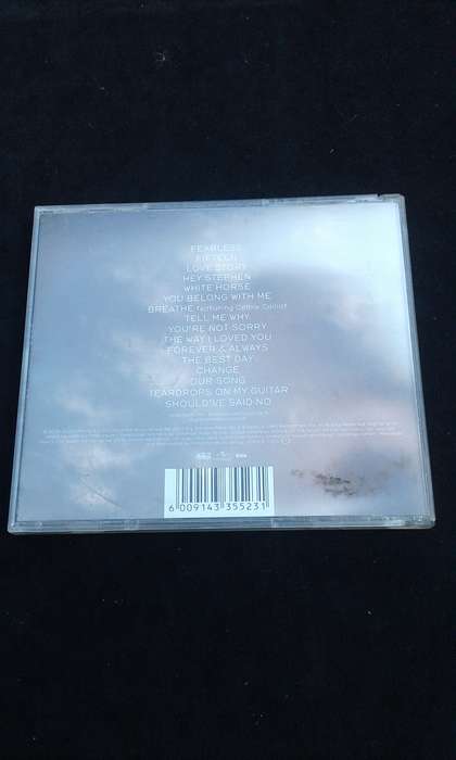 CD Taylor Swift.  Fearless.