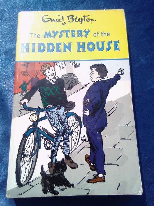 "Enid Blyton.   The Mystery of the Hidden House". Soft cover.