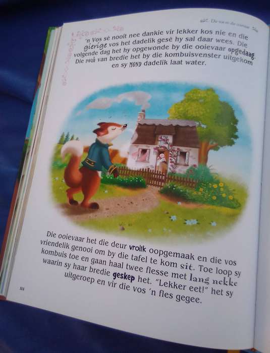 "Die mooiste fabels"  Hard cover.