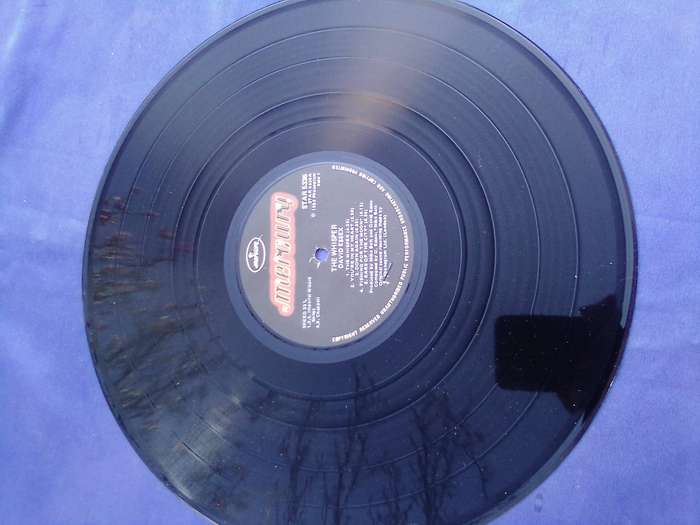 L.P. David Essex.  The Whisper.   Cover: Very good. L.P.:Very good.