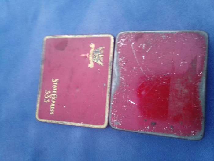 Cigarette tins joblot.
