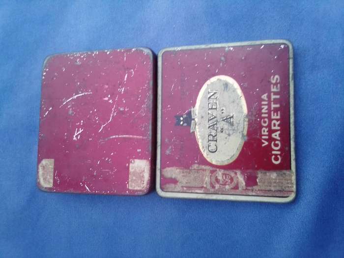 Cigarette tins joblot.