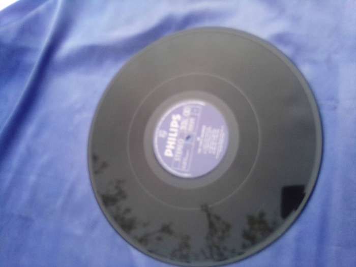 L.P. Vinyl Record.   3 Degrees.  VG+ VG