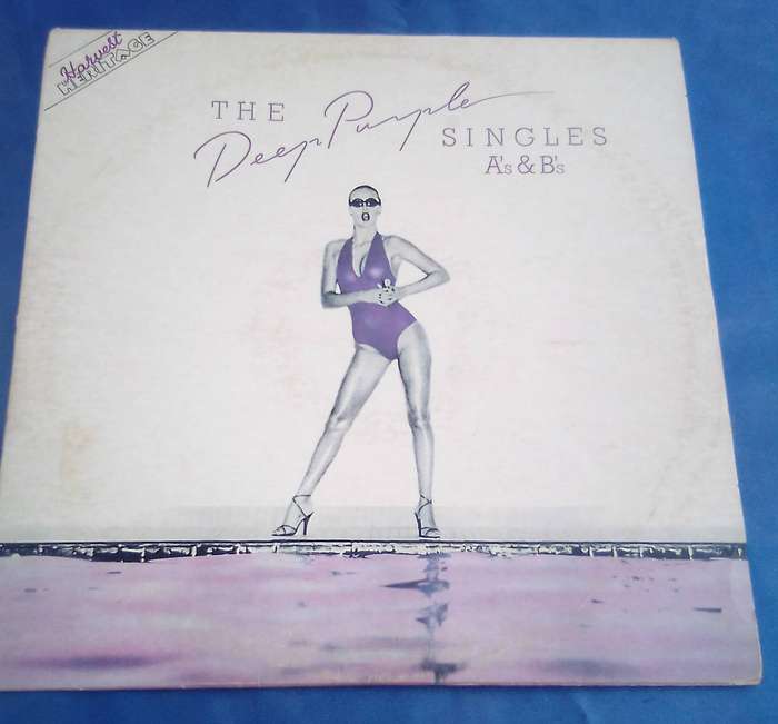 L.P. The Deep Purple Singles A's & B&s.  Cover: Very good. L.P.: Good.