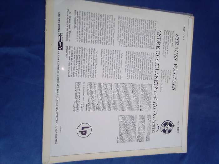 L.P. Strauss Waltzes. Andre Kostelanetz.  Cover: Very good. L.P.:Very good.