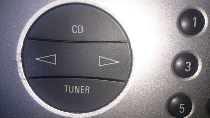 SIEMENS CDR 2005 VDO CHROME FRONT FACE WITH CODE R1200