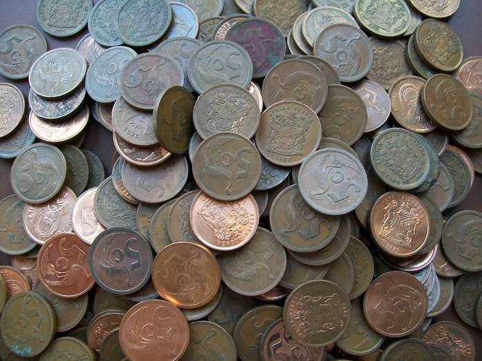 Over 850 Third Decimal circulated 5 Cent coin lot (dates not checked)