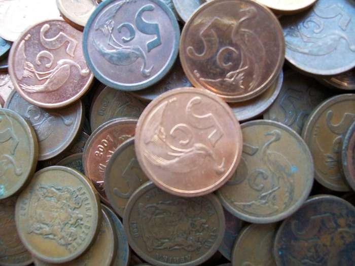 Over 850 Third Decimal circulated 5 Cent coin lot (dates not checked)
