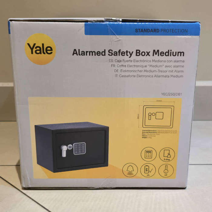 Yale Alarmed Safety Box Medium
