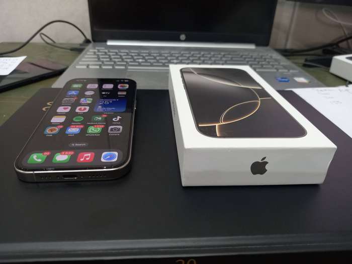 iPhone 16 Pro 256gb LIKE NEW !!!! BARGAIN !!
