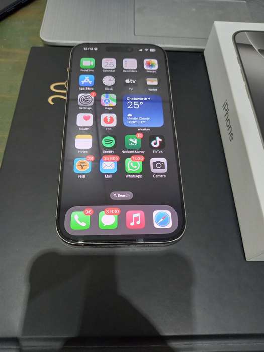iPhone 16 Pro 256gb LIKE NEW !!!! BARGAIN !!