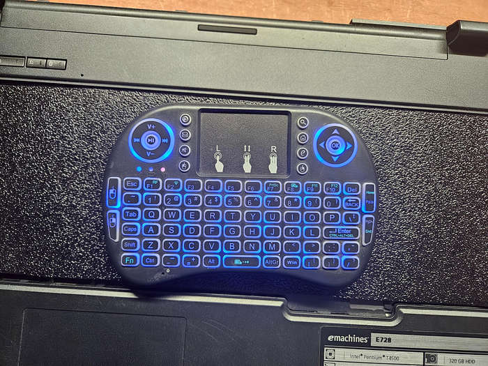 Acer E728 Computer