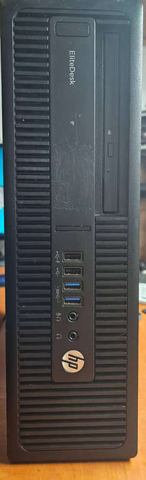 HP Elite Desk 705 G3 SFF - Dell Monitor - KB & Mouse