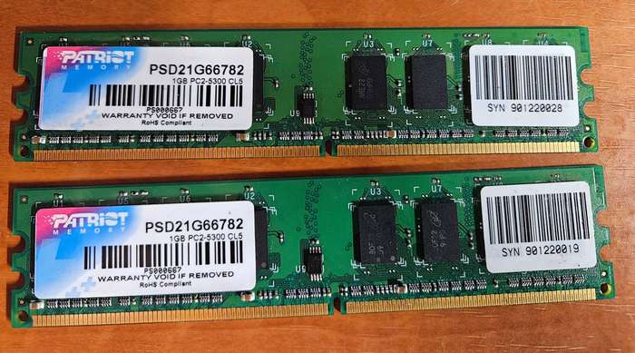 Matched pair DDR2-533 1Gb RAM modules. Perfect for Apple Mac G5