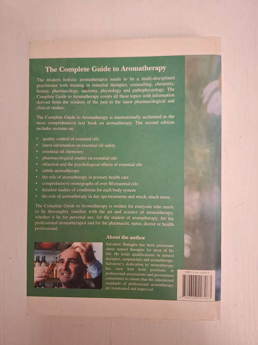 The Complete Guide to Aromatherapy (Second Edition)  Salvatore Battaglia