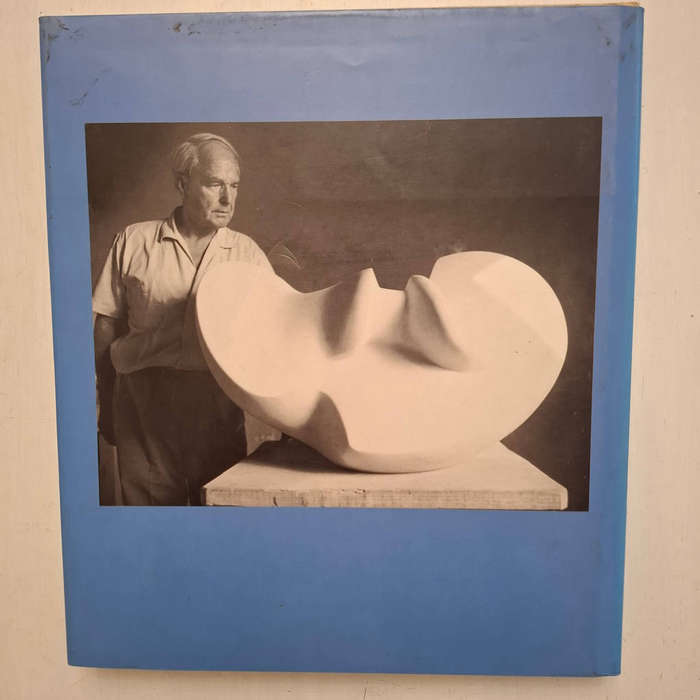 Henry Moore: Animals (W. J. Strachan)