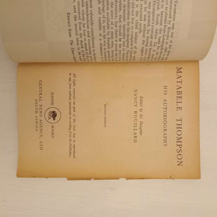 CLEARANCE! Matabele Thompson, His autobiography and story of Rhodesia - Nancy Rouillard