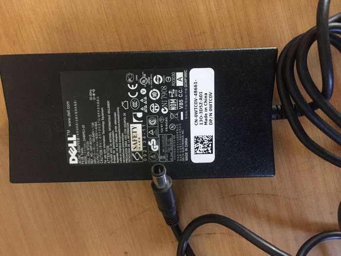 Original Dell Laptop AC Adapter 19.5V - 4.62A 90W Charger