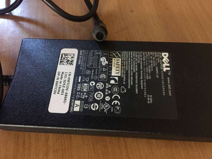 Original Dell Laptop AC Adapter 19.5V - 4.62A 90W Charger