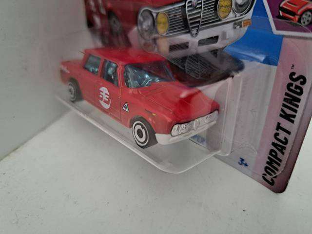 ALFA ROMEO GIULIA TI SUPER - MATCHBOX