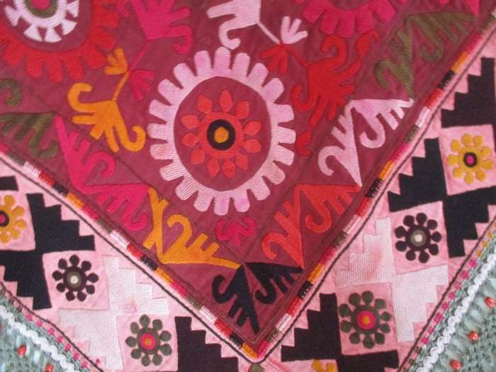 Stunning embroidered/woven Middle Eastern? cloth - a puzzler