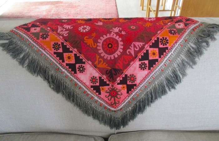 Stunning embroidered/woven Middle Eastern? cloth - a puzzler
